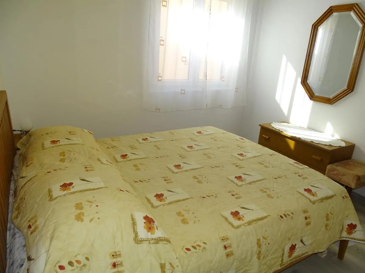 Olga Apartment Near The Beach Novigrad Istria