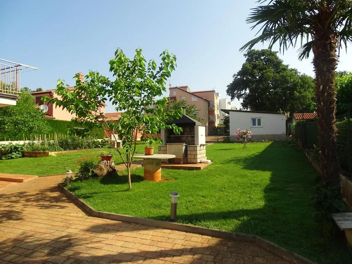Olga Apartment Near The Beach Novigrad Istria